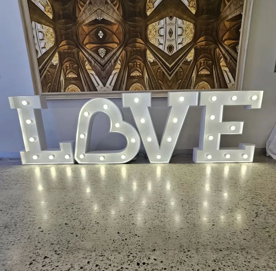 Hire Neon Sign Hire: All You Need Is Love, hire Party Lights, near Oakleigh