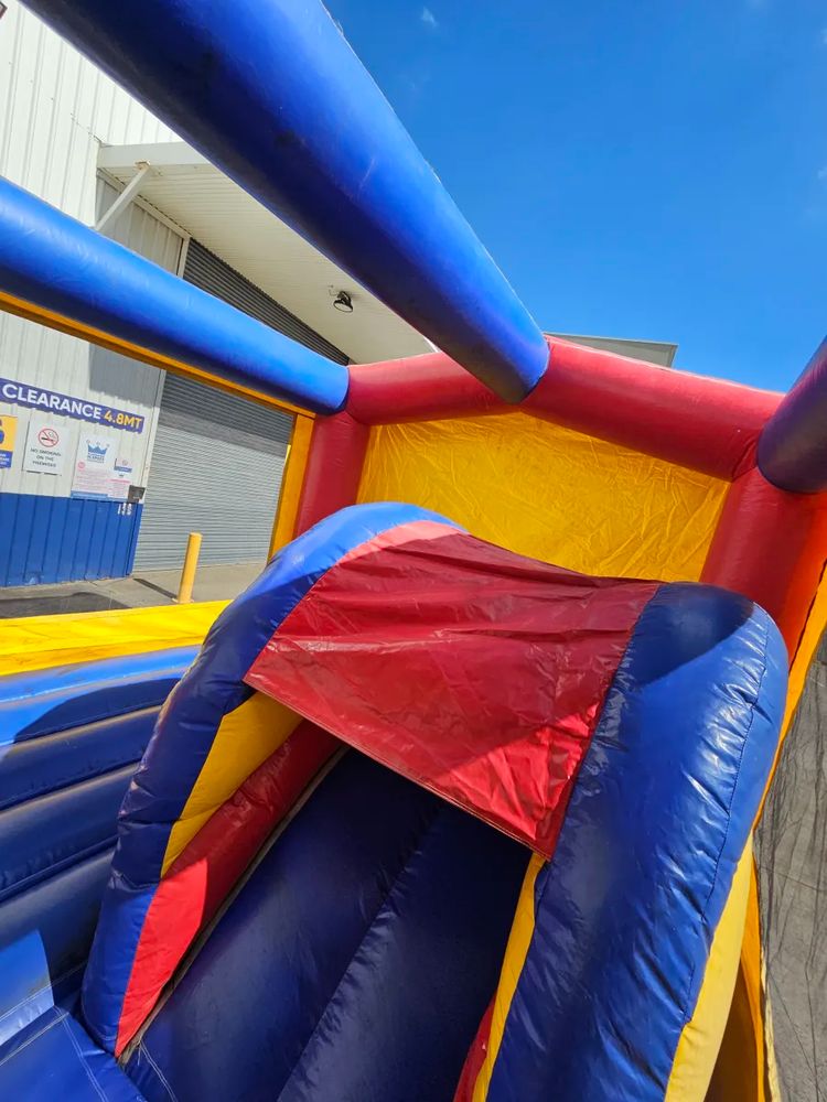 Hire (4m x 4m) 3 in 1 Interactive Castle, hire Jumping Castles, near Brighton East
