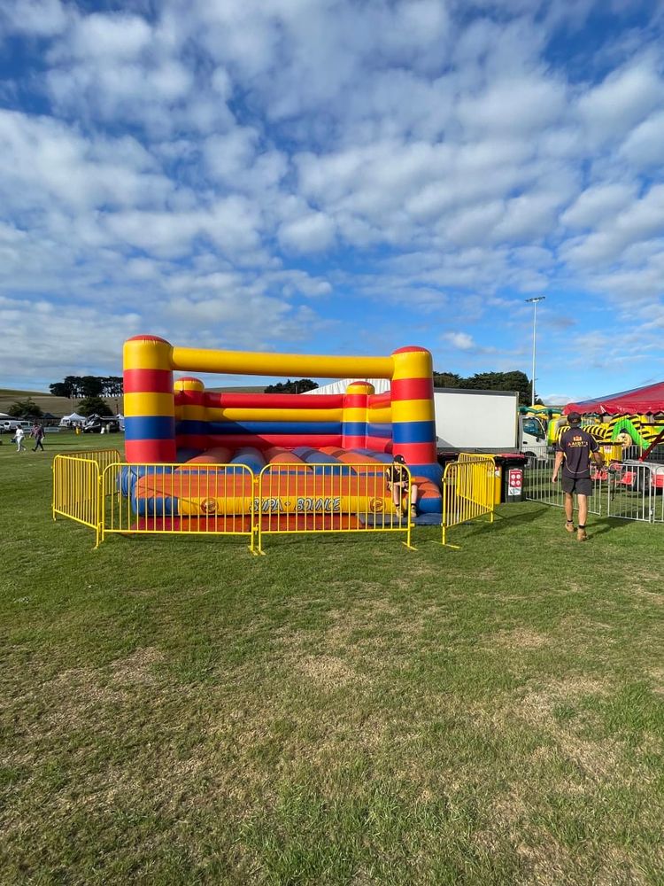 Hire Supa Bounce Adults Jumping Castle, hire Jumping Castles, near Hallam image 1
