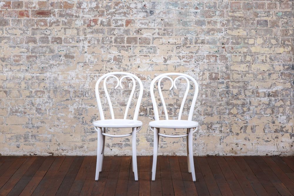 Hire Bonnie Pair Love-Heart Signing Chair White, hire Chairs, near Randwick image 1