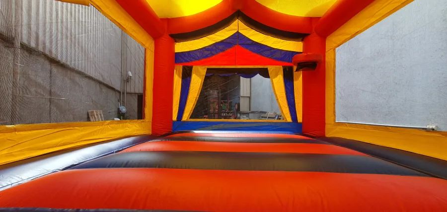Hire Circus 4x4, hire Jumping Castles, near Bayswater North image 1