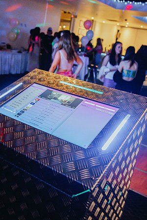 Hire BIG BOY KARAOKE JUKEBOX, in Narre Warren, VIC