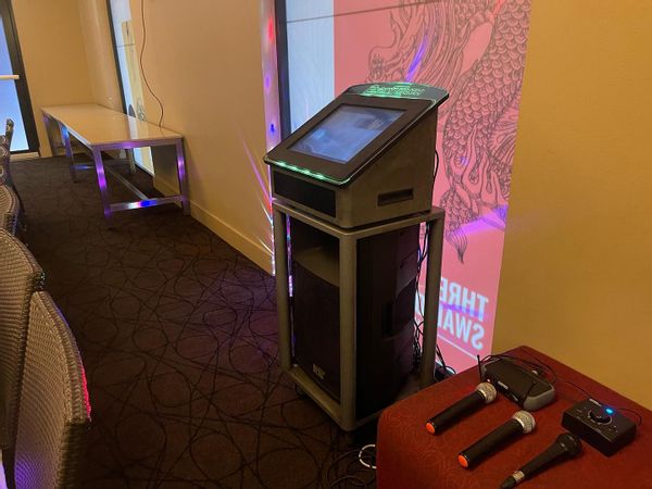 Hire Digital Video Jukebox & Karaoke Machine