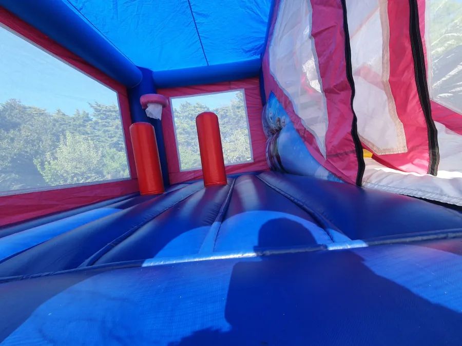 Hire Frozen Combo 5x5m, hire Jumping Castles, near Bayswater North image 1