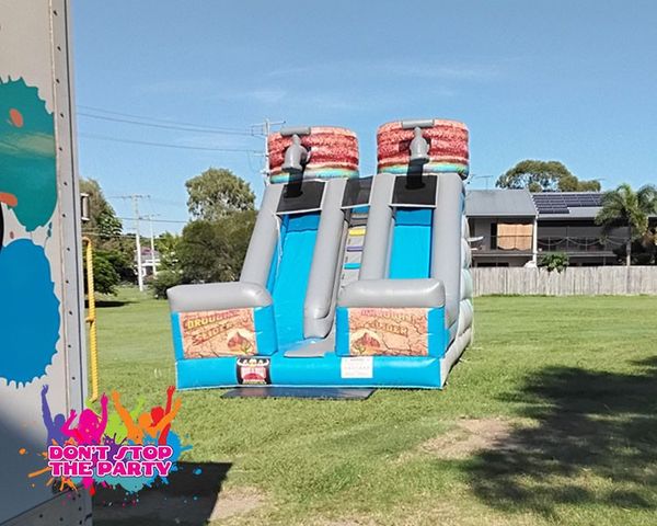 Hire Dual Lane Giant High Slide�, from Don’t Stop The Party