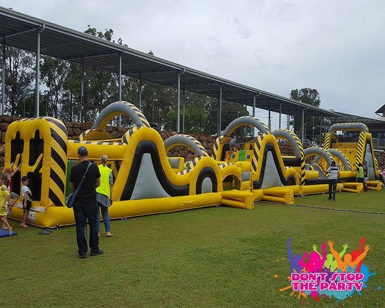 Hire 15 Mtr Nova 2 Obstacle Course, hire Jumping Castles, near Geebung