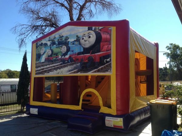 Hire THOMAS THE TANK ENGINE 5 IN 1 COMBO SIZE 5X5M WITH SLIDE POP UPS BASKETBALL HOOP AND OBSTACLE