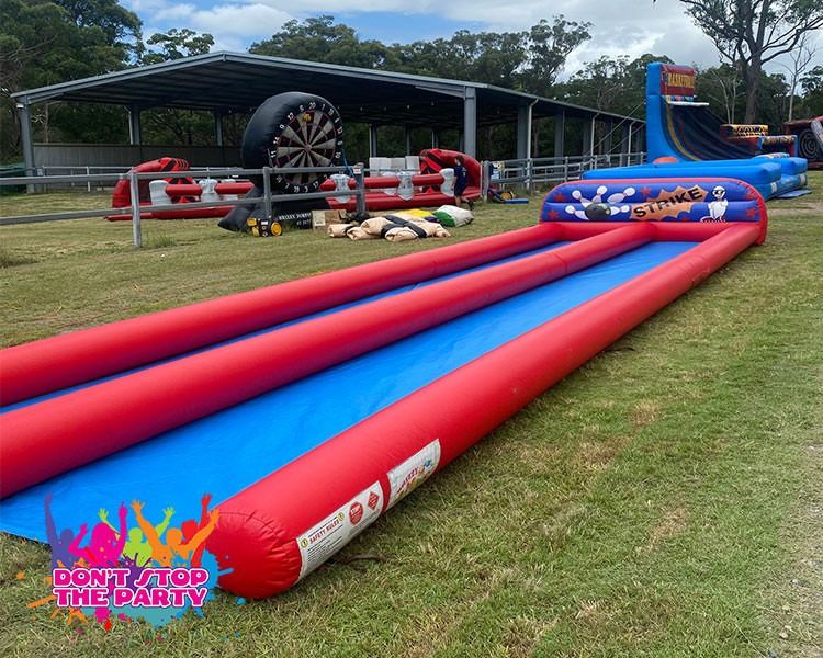 Hire Giant Inflatable Darts, hire Jumping Castles, near Geebung