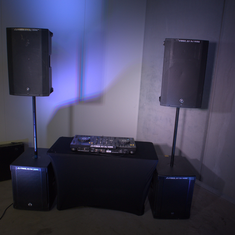 Hire XDJ-RX2, Speakers, Subwoofers & DJ Booth Package