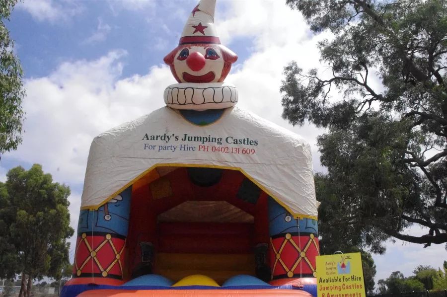 Hire Clown Jumping Castle, hire Jumping Castles, near Hallam