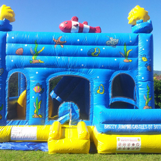 Hire Super Heroes Combo Jumping Castle, in Geebung, QLD