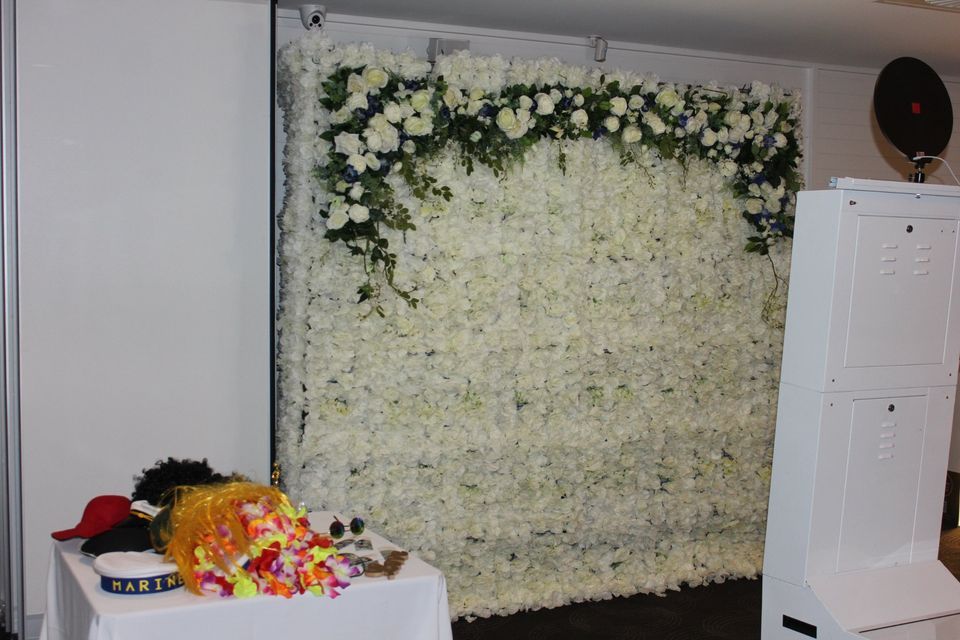 Hire Flower wall floral backdrop, hire Miscellaneous, near Haberfield image 1