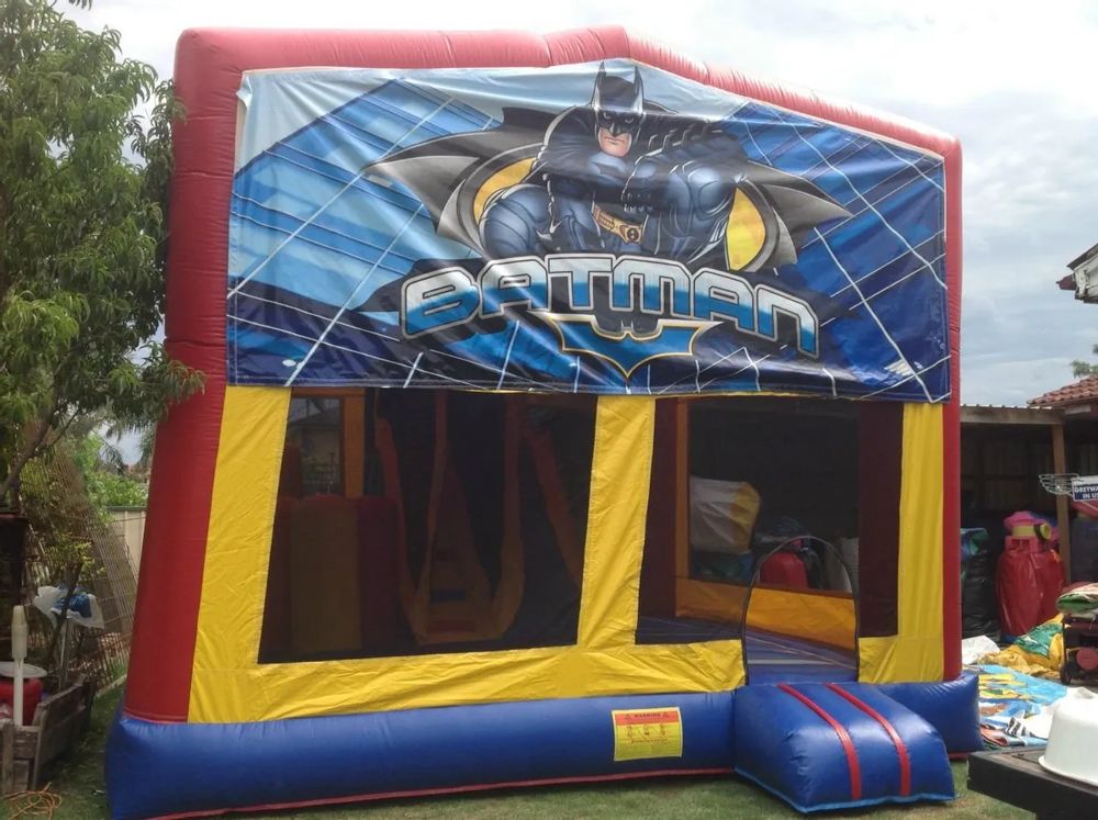 Hire BATMAN JUMPING CASTLE WITH SLIDE, hire Jumping Castles, near Doonside