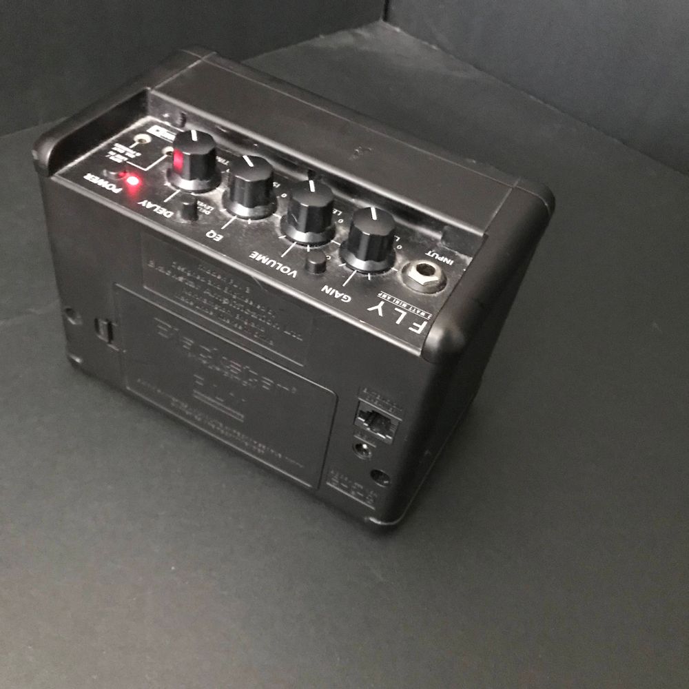 Hire Blackstar FLY-3 Portable Battery Powered Mini Guitar Amplifier, hire Speakers, near Wahroonga image 2