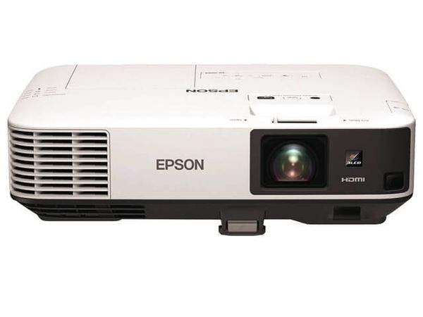 Hire Large (5500 Lumens) Projector, from Lightsounds Brisbane