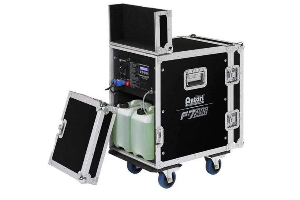 Hire Antari F7 Smaze w/ Built-In Flight-Case & Onboard DMX, hire Smoke Machines, near Beresfield image 2