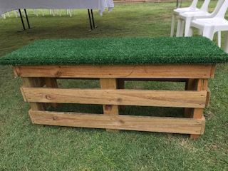 Hire Pallet Bench Seat 1.1m long