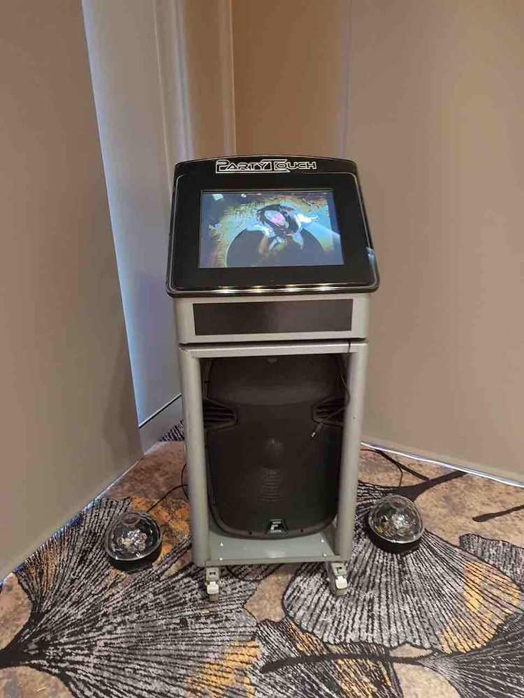 Hire Package 1: Jukebox Only Hire, hire Karaoke Machines, near Blacktown image 2