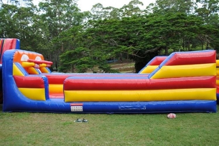 Hire Toxic Bungee Run, hire Jumping Castles, near Geebung