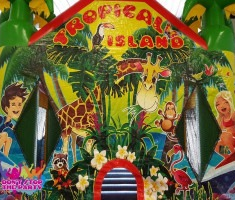 Hire Tropical Island Jumping Castle, in Geebung, QLD