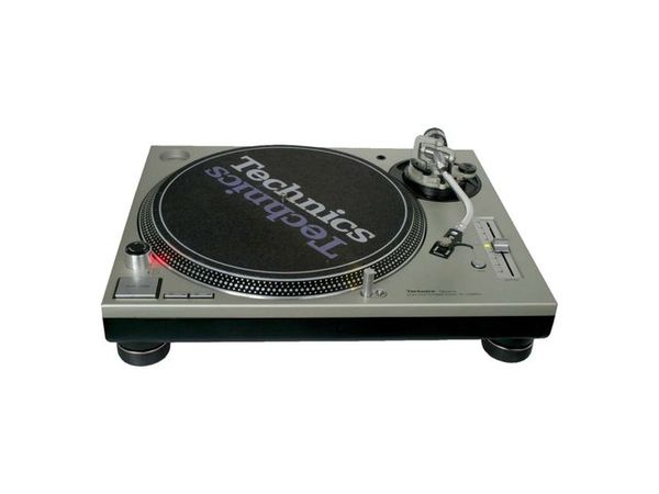 Hire SL-1200 TURNTABLE TECHNICS IN ROAD CASE, from Lightsounds Gold Coast